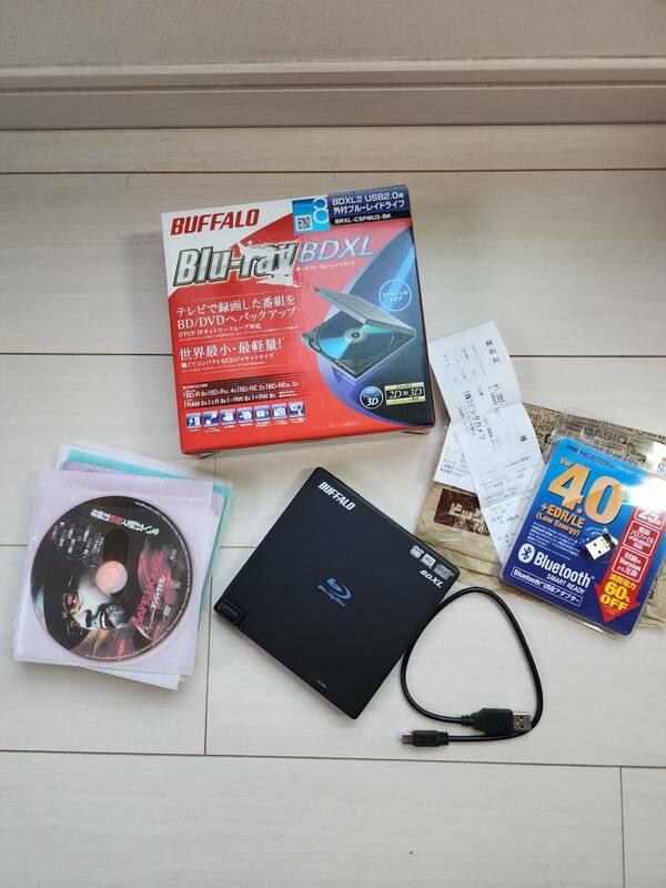 Bluetooth Ver4.0 +EDR/LE　Blu-ray BDXL~BUFFALO　PRINCETON　おまけとしてDVDソフト８枚程洋画邦画有りかなぁ…