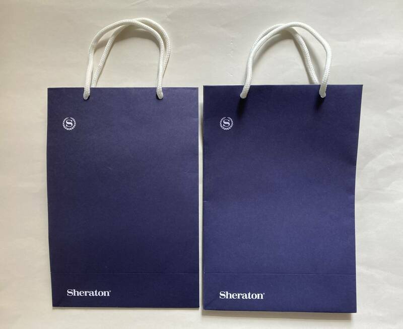 【新品、未使用】シェラトンホテル　Sheraton Hotel 紙袋　紺色　18×26.5×9cm