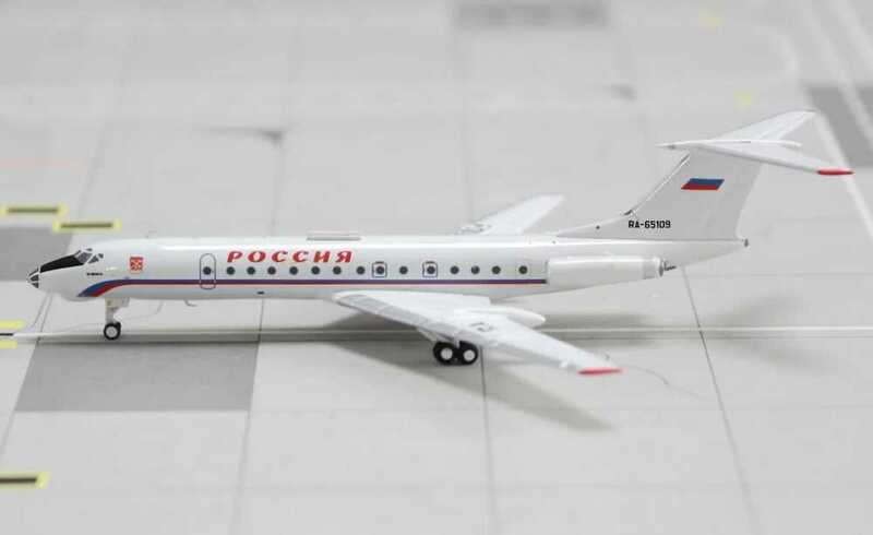 Pandamodel アエロフロート・ロシア航空 Tu-134 RA-65109 1/400