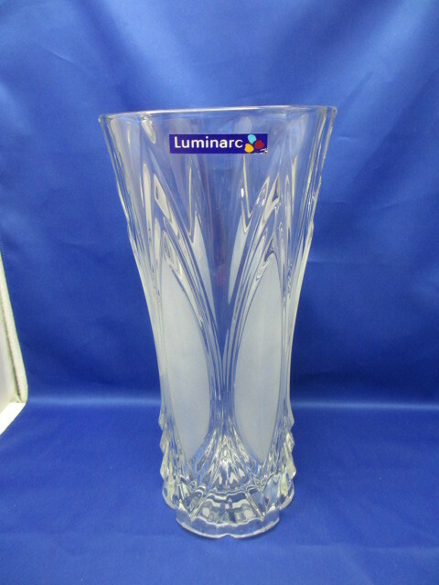 インテリア　Luminarc　ガラス花瓶　１ヶ
