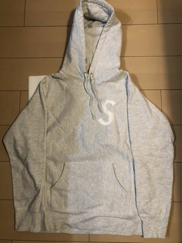 supreme S Logo hooded Sweatshirt パーカー　シュプリーム トレーナー　フーデッド　スウェット シャツ sサイズ