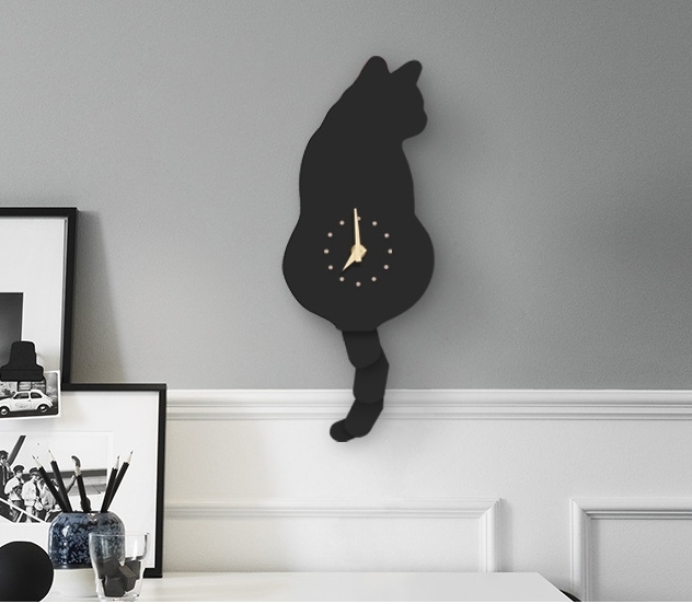 壁掛け時計　INS風　しっぽ振る猫　猫　芸術　時計　寝室用　リビング　インテリア　かわいい 00035