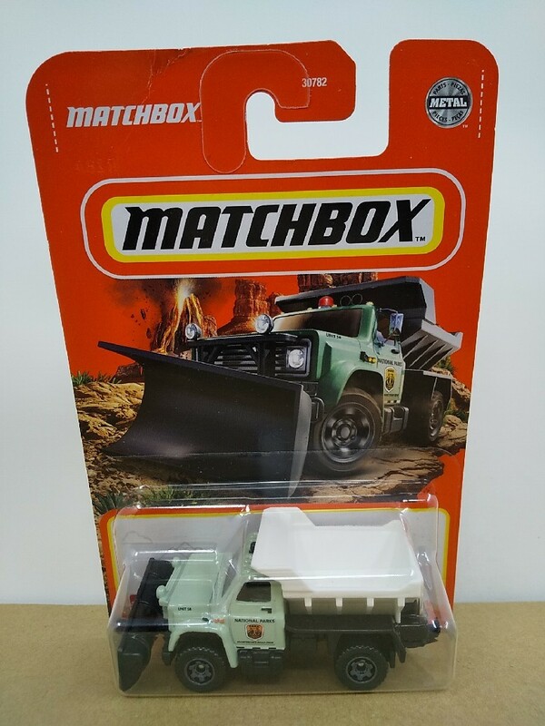 ■ MATCHBOXマッチボックス『PLOW MASTER 6000 19/100 プラウ・マスター 除雪車トラック ミニカー』