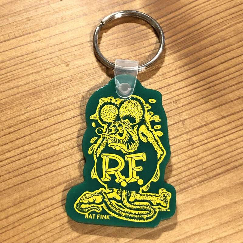 Rat Fink スタンディング ラバー キー リング キーホルダー グリーン 緑 イエロープリント ムーンアイズ キーリング ミニレター63円発送可