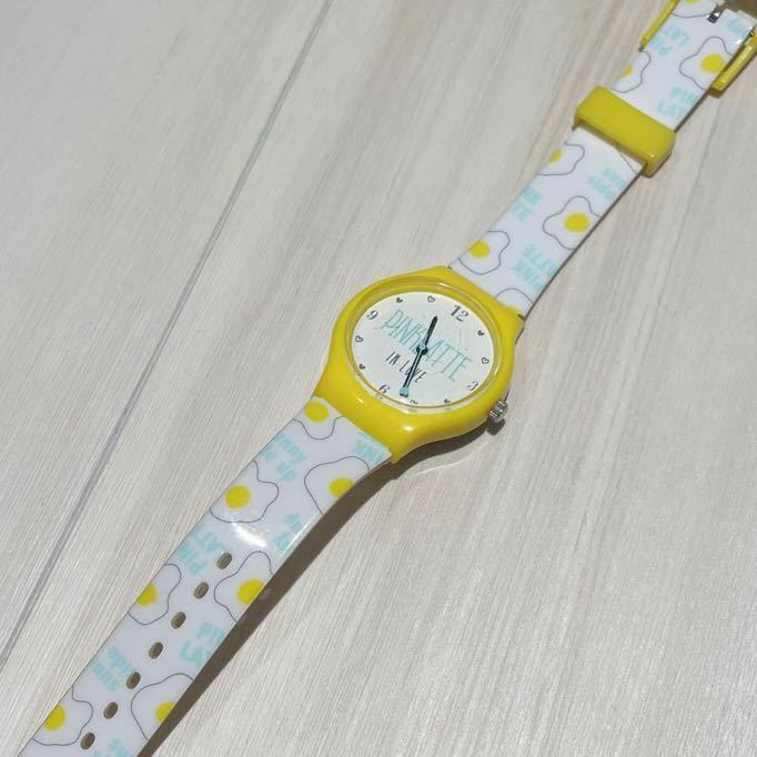 ピンクラテ　腕時計　PKLT 目玉焼きイラスト　アナログ　ネイビー　黄×白　キッズ　子供