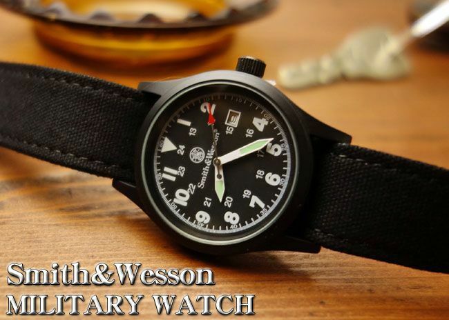 腕時計 メンズ Smith & Wesson社 ブランド ミリタリーウォッチ ベルト3本セット 新品/ブラック