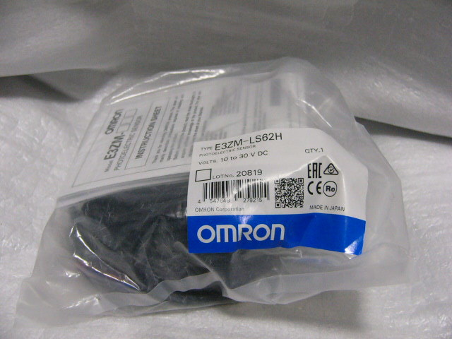 ★新品★ OMRON E3ZM-LS62H アンプ内蔵形光電センサ BGS反射形