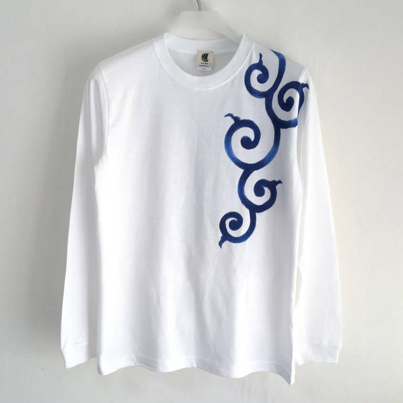 手描き唐草柄袖リブロングTシャツ XL ホワイト 長袖 秋冬 白　和柄　和風