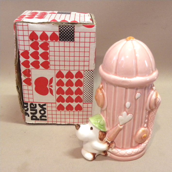 【未使用 新品】1970年代 当時物 コトブキ/Kotobuki 消火栓バンク 犬 陶器 貯金箱 ( 古い 昔の ビンテージ 昭和レトロ 雑貨 ファンシー