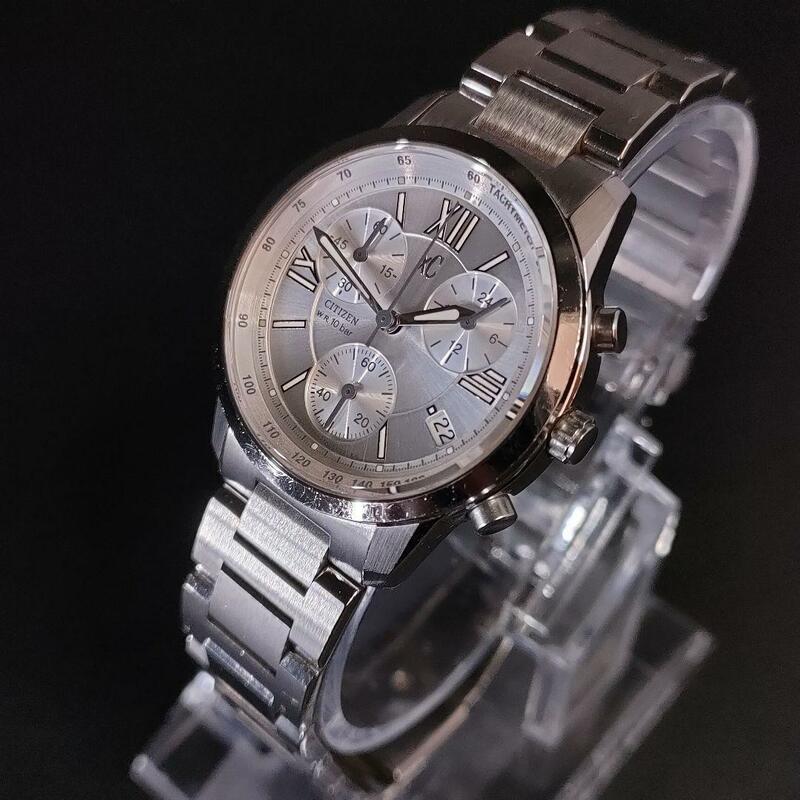 極美品【稼働品】CITIZEN　シチズンXC　F500　シルバー　クォーツ時計