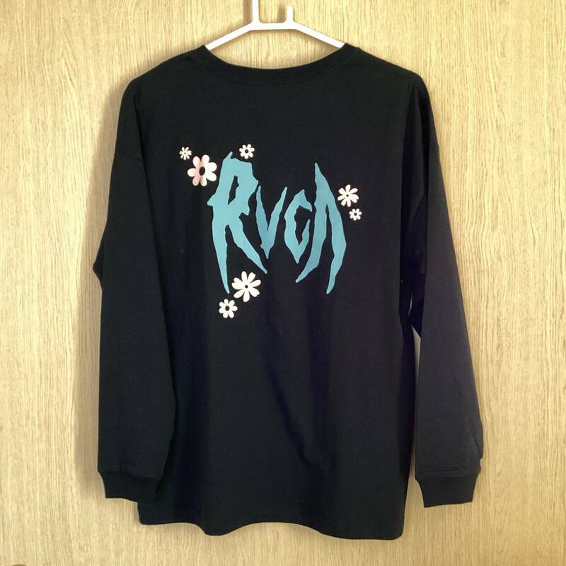 RVCA　ルーカ　ロングスリーブ　長袖　Tシャツ　ロンT　USサイズS　日本サイズL　新品未使用　国内正規品　送料無料　ルカ　黒 ブラック