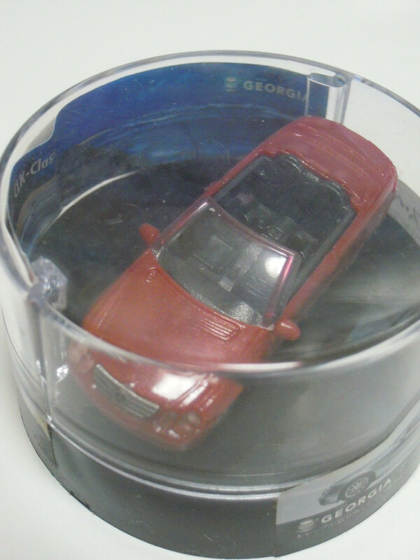 GEORGIAメルセデス・ベンツ ミニチュアカーコレクション 1/100スケール『CLK-Class/赤』カプセルケース未開封/景品ミニフィギュア模型