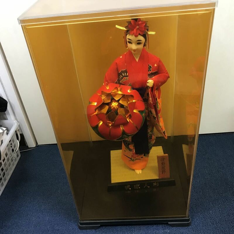 33175 0222Y 琉球人形　伊野波節　置物　日本人形 ※ガラスケースではありません。
