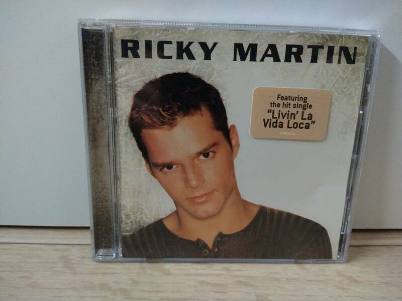 CDアルバム★RICKY　MARTIN～Livin La Vida Loca～