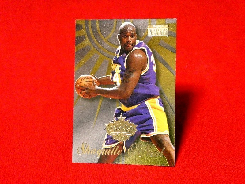 NBA1997　SKYBOX　バスケ　カードトレカ　shaquille o’neal　シャキール・オニール　15of20