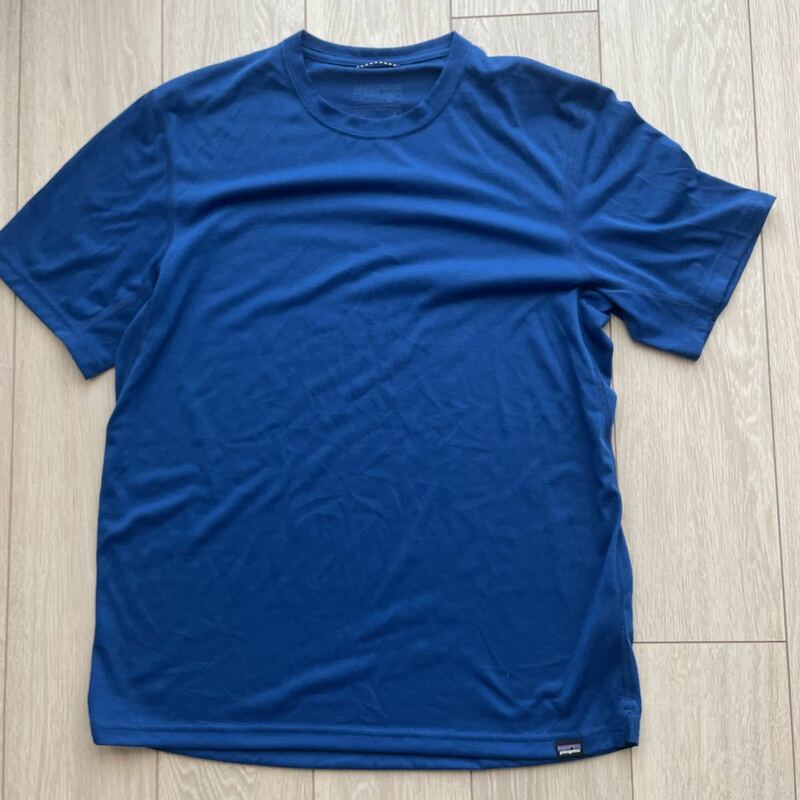 美中古　パタゴニア　キャプリーン　Tシャツ　ブルー　サイズ　M PATAGONIA