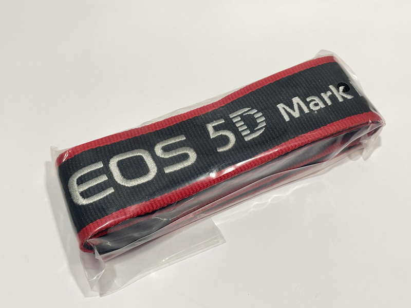【送料込み 新品 即決】Canon 純正 EOS 5D Mark IV 用ストラップ / genjine strap