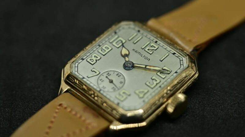 実働品 HAMILTON FAHYS Engraved Squared model YELLOW GOLD 1924年 4037191 手巻き アンティーク　ハミルトン