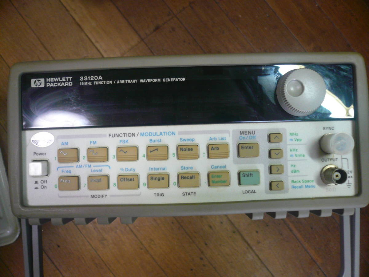 ファンクションジェネレータ　３３１２０Ａ　１５ＭＨｚ　ＨＰ