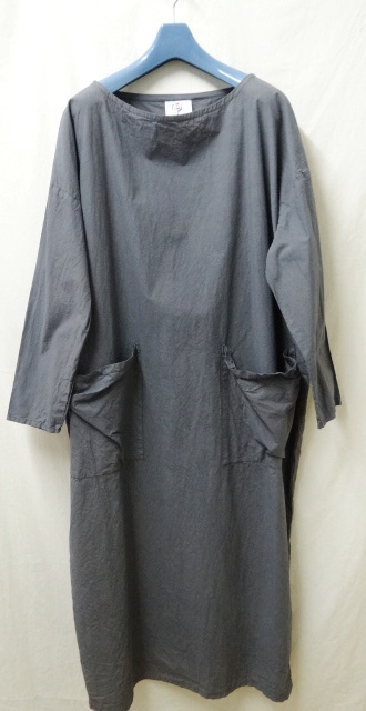 YARMO ヤーモ　新品未使用　COCOON DRESSS コクーンドレス　CHARCOAL