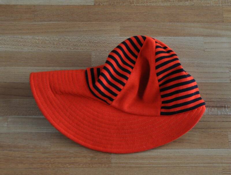 期間限定　送料無料　ファッション　帽子　赤色　おしゃれ　女性　女の子　旅行　お出かけ用　プレゼント