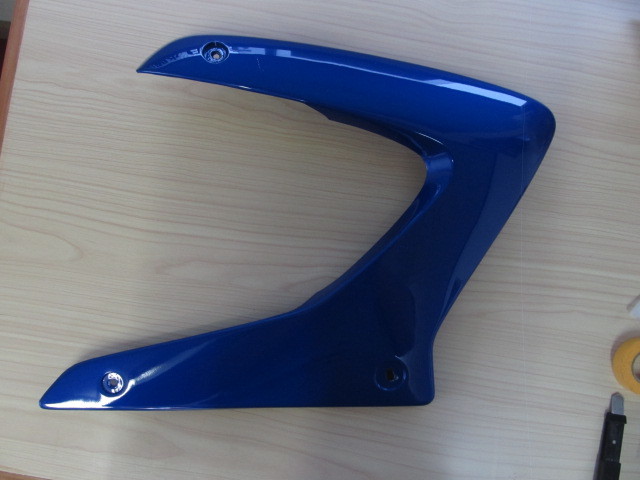 DT230ランツァ 4TP 純正ラジエターシュラウド右 新品