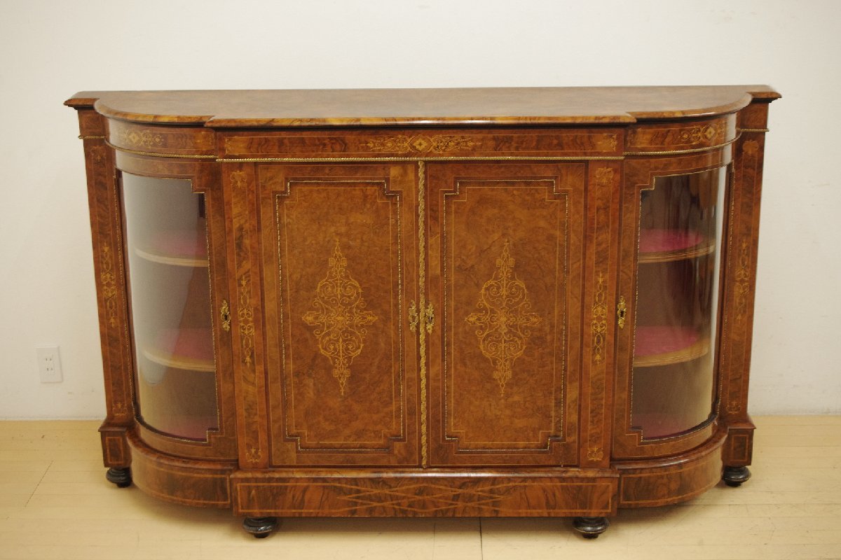象嵌細工 マホガニー材 サイドボード キャビネット リビング ディスプレイ ヨーロピアン エレガント クラシック 飾り棚 食器棚 ロココ調