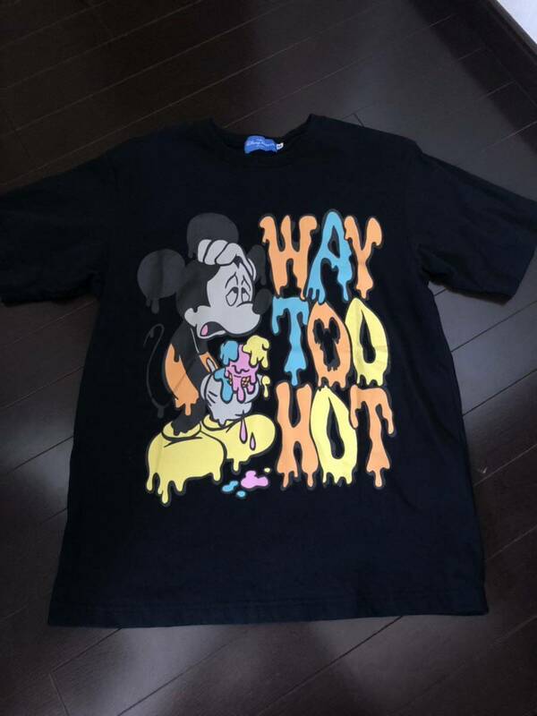 TDL ディズニーランド ディズニーリゾート ミッキー アイス 公式 半袖 Tシャツ It's too hot ブラック Mサイズ