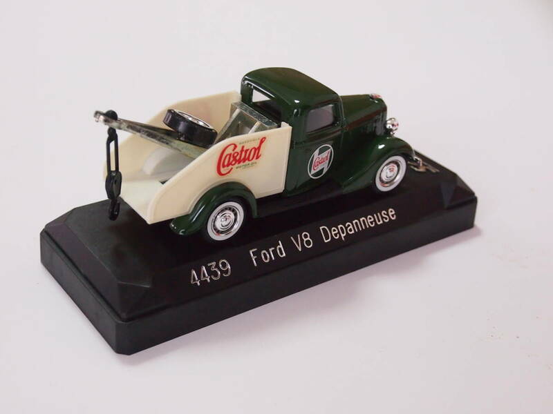 Solido　ソリド　1/43　Ford V8 Depanneuse