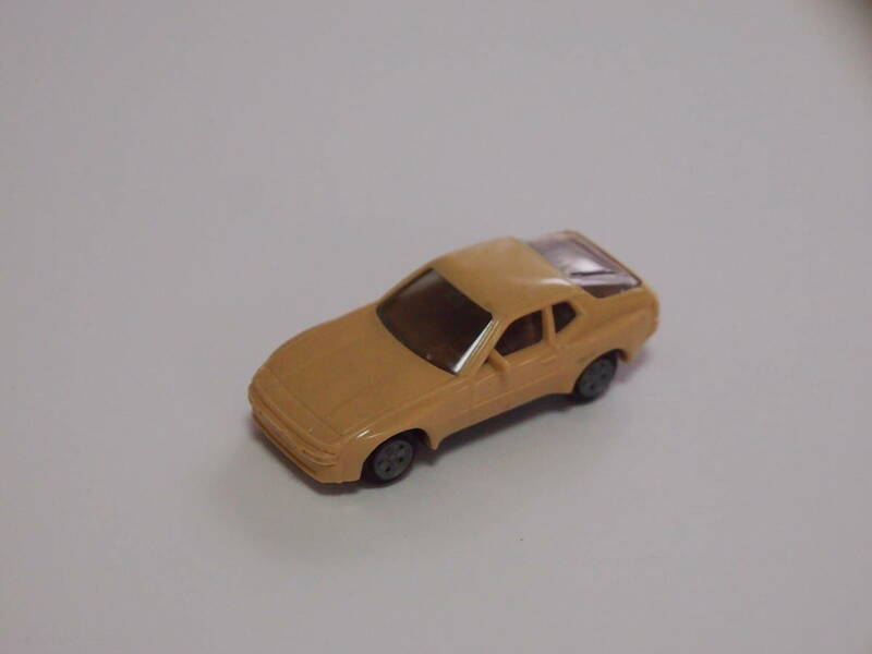 herpa ヘルパ 1/87 　Porsche 944 BEIGE 西ドイツ製