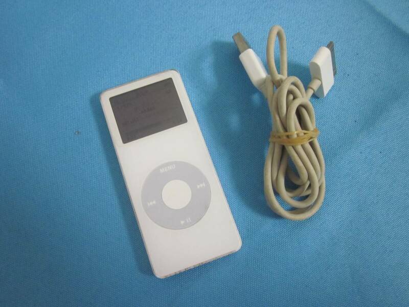 APPLE iPod nano 第一世代 白 4GB A1137★動作品