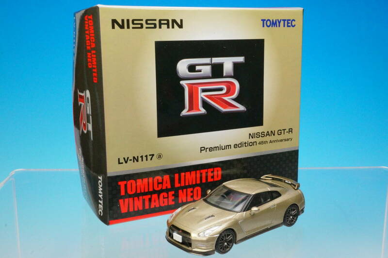 TOMYTEC TOMICA LIMITED VINTAGE NEO LV-N117a NISSAN GT-R Premium edition 45th Anniversary S=1/64