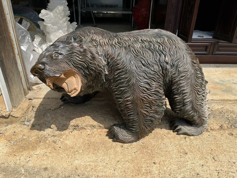 特大　熊　木彫り　アイヌ　在銘　熊クマ 北海道 民芸品 郷土玩具 木彫りの熊 工芸品