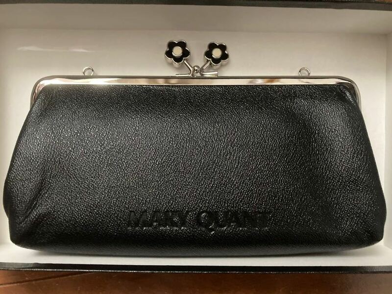 MARY QUANT☆新品・未使用・箱&不織布製の袋★2way仕様デイジーがまぐち長財布　ラスト1点！