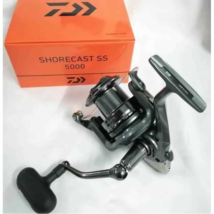 新品 ダイワ(DAIWA) 18 SHORECAST SS 【5000】 スピニングリール 釣り具 フィッシング 海釣り アルミニウム キス カレイ ベラ アイナメ