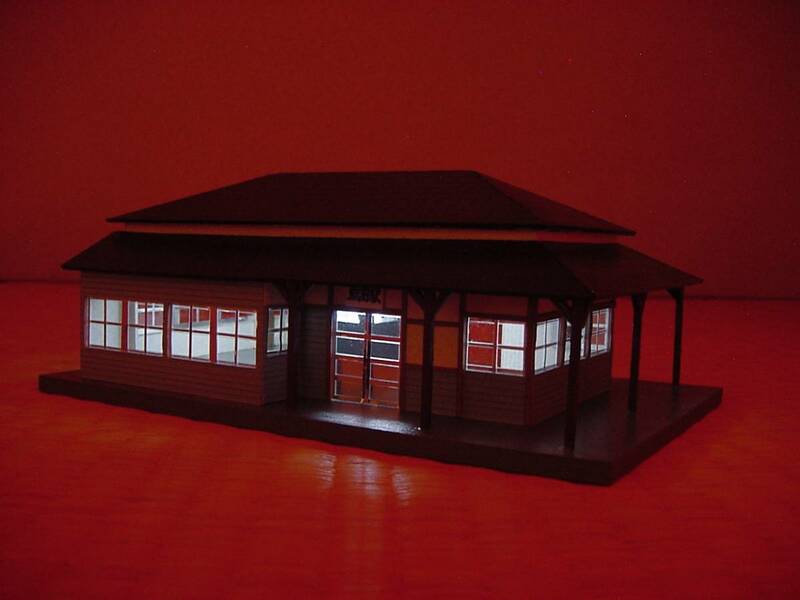 LED照明付きHOサイズ　JR九州筑豊本線　鯰田駅　2013年解体の旧駅舎