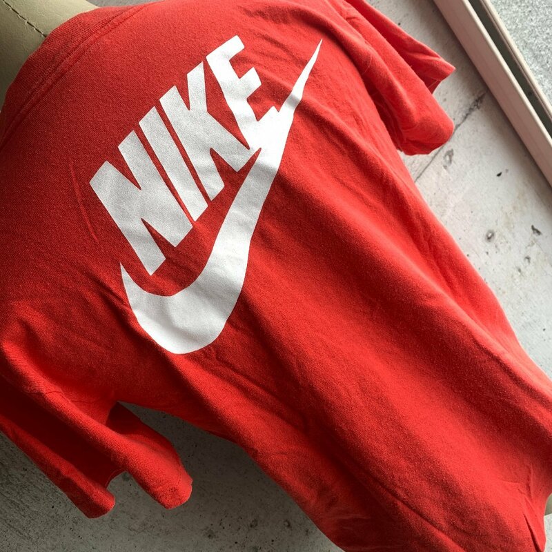 90年代 ビンテージ ナイキ バック プリント Tシャツ レッド 赤 S size コットン シルバータグ Vintage NIKE Back Print T-Shirt