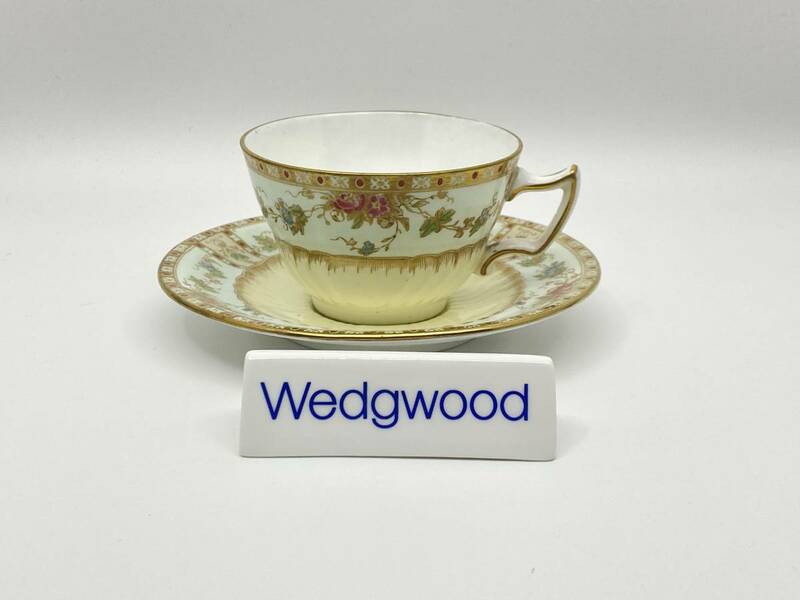 ＊とてもレア アンティーク＊ WEDGWOOD ウェッジウッド ＊VERY RARE＊ Tea Cup & Saucer ティーカップ＆ソーサー Y5213 年1879-91 *L427