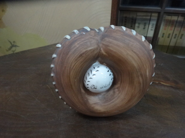 レトロ 当時物 陶器製 VELCO JAPAN 野球 ミット ボール 飾り 置物 物入れ 高さ14センチ