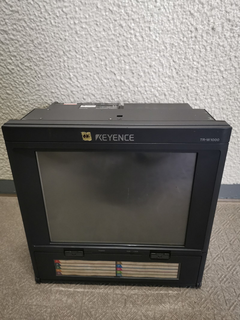 ★動作保証★ KEYENCE TR-W1000+TR-TH08 タッチ型データレコーダ 10型パネルタイプ