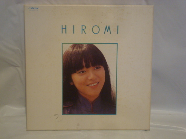 【3LP-BOX】HIROMI（宏美） / 岩崎宏美 帯/サイン色紙（印刷）付LP