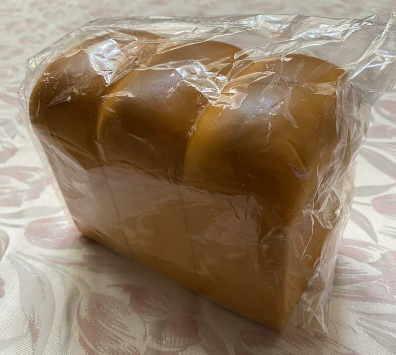 食パン　スクイーズ(食品系/おもちゃ)　野いちご 柔らか山型パン特大 マザーガーデン