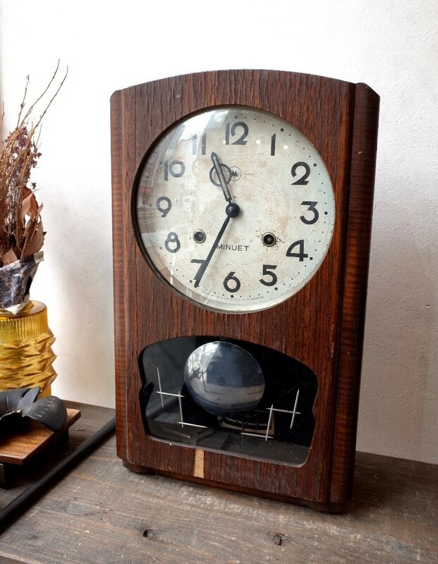 ○手巻き 振り子時計 minuet　可愛い木製デザイン　MIZUHO SHOJI KK　古道具のgplus広島　2101ｋ(23)③