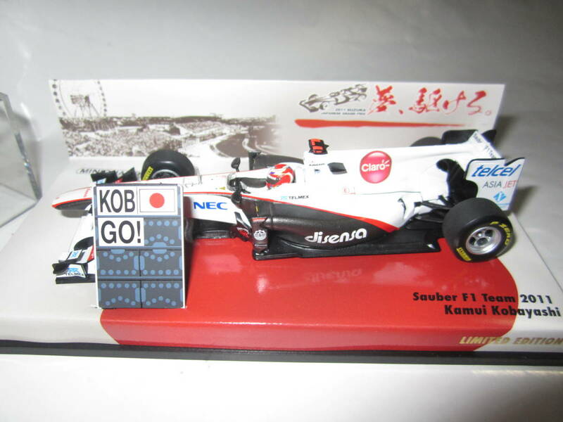 即決 PMA ミニチャンプス 鈴鹿サーキット限定 1/43 ザウバー 2011年 ショーカー　 №16 小林可夢偉