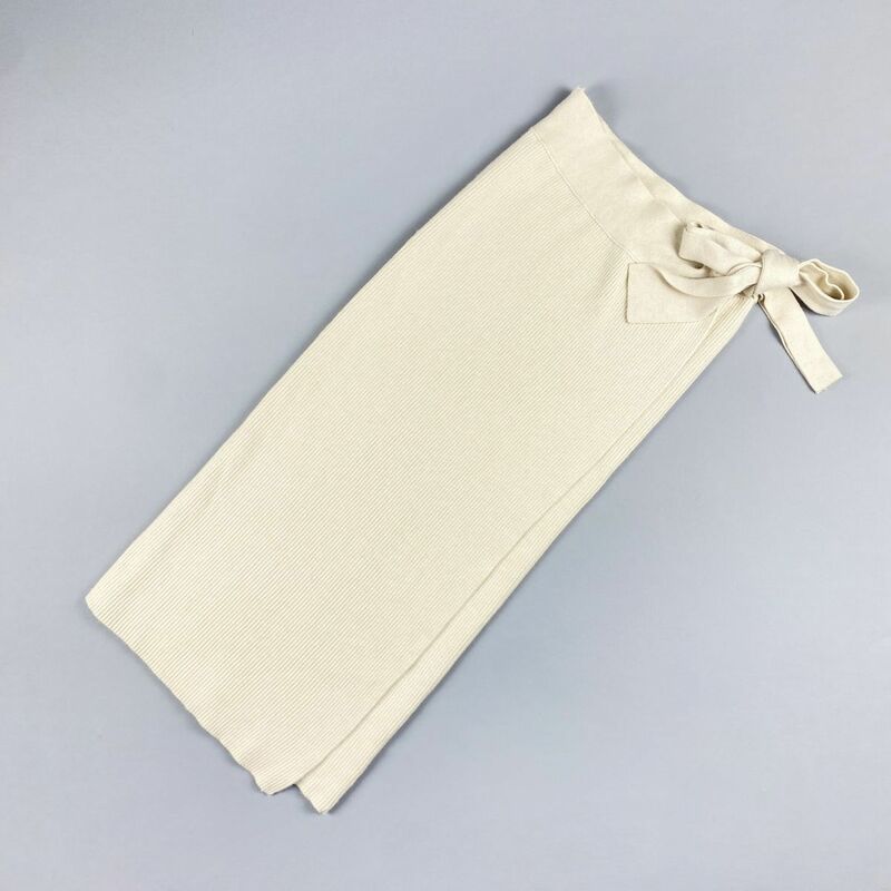 ZARA ザラ ストレッチ素材 リブ ラップ風ロングスカート レディース ボトムス 白 クリーム色 サイズS*AC49