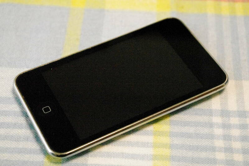 iPod touch　第2世代　A1288　8GB ■io1