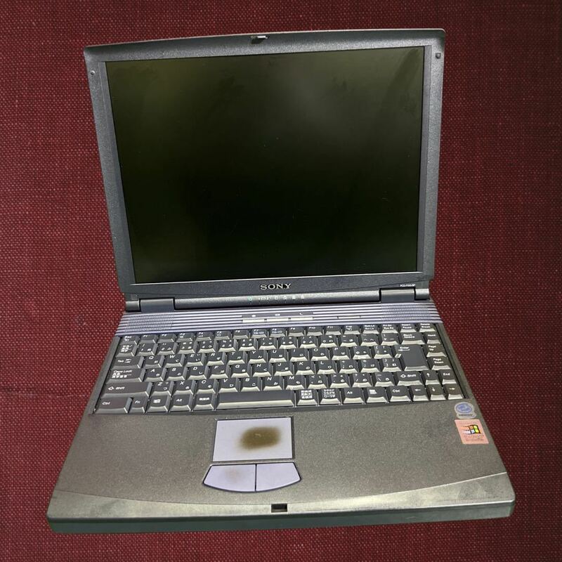 （中古品）SONY ノートパソコン、PCG-952B。