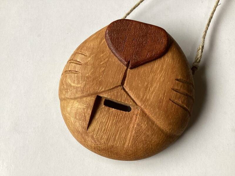 木製猫鼻笛（ノーズフルート）No.210 Nekoya