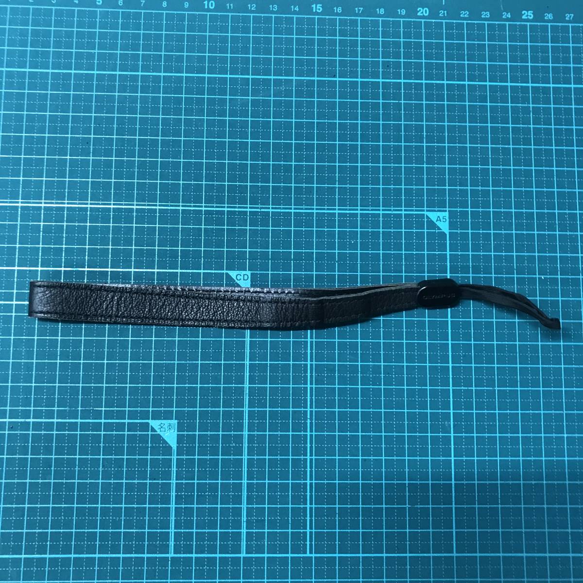 ★ OLYMPUS ストラップ 未使用品 R00895