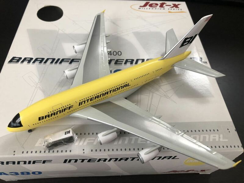 Jet-X 1/400 JXM126 A380 BRANIFF INTERNATIONAL イエロー 限定 250 シリアルNo.0034 BIのコンテナ車付